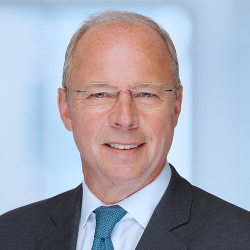 „Eine Passion für die Ökonomie ist insofern eine gute Voraussetzung, um ...